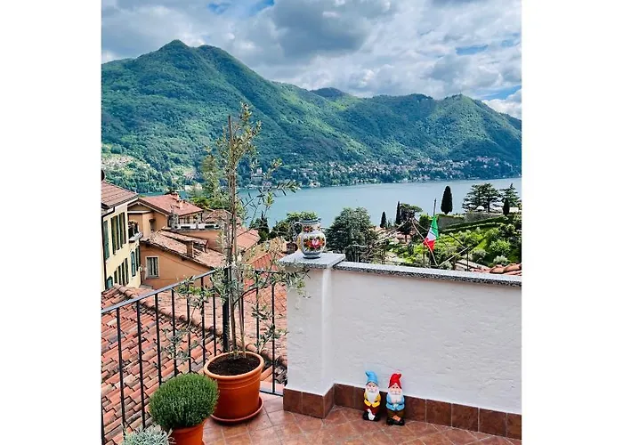 Casa Curie * Moltrasio