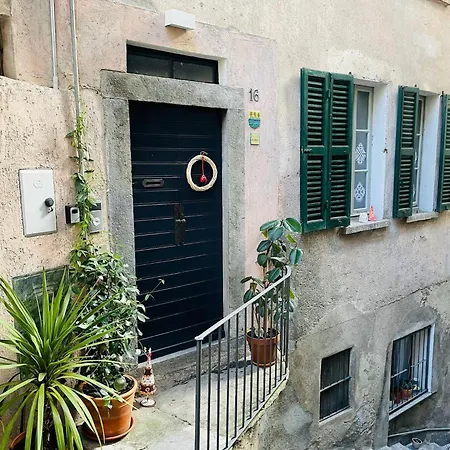 Casa Curie Nyaraló Moltrasio