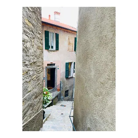 بيت للعطل Casa Curie مولترازْيو