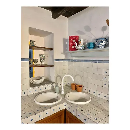 Casa Curie بيت للعطل