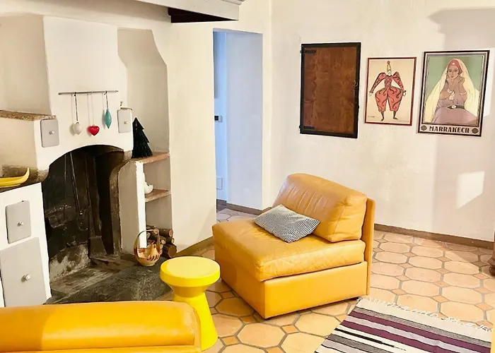 Casa Curie * Moltrasio